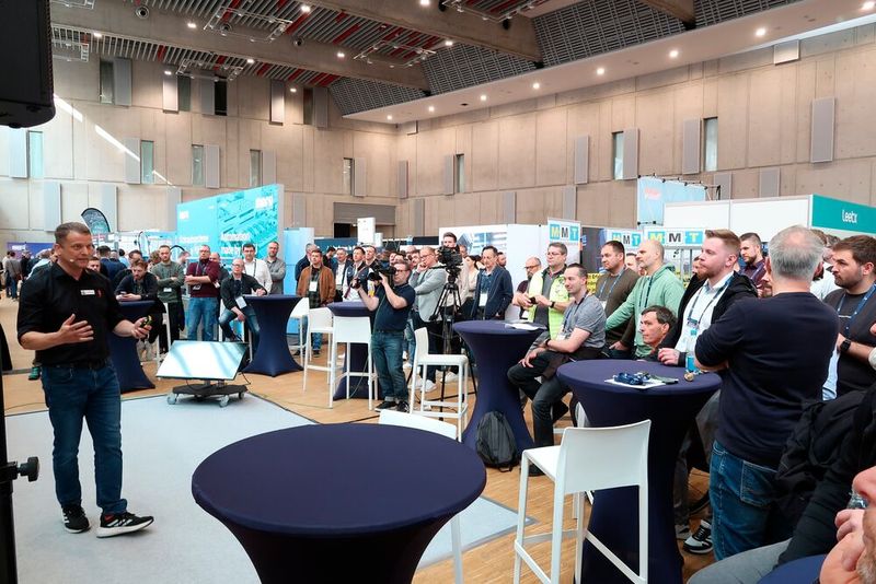 Impressionen von der Verbindungstechnikmesse Schraubtec am 16. April in der Stuttgarter Carl-Benz-Arena ... (Bild: P. Königsreuther)