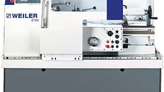 Die Präzisions-Drehmaschine C30 wurde für die Bearbeitung kleiner und komplexer Werkstücke entwickelt. (Bild: Weiler)