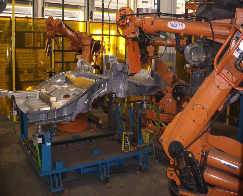 Two robots carry out the inspection process.(Image: Vista)