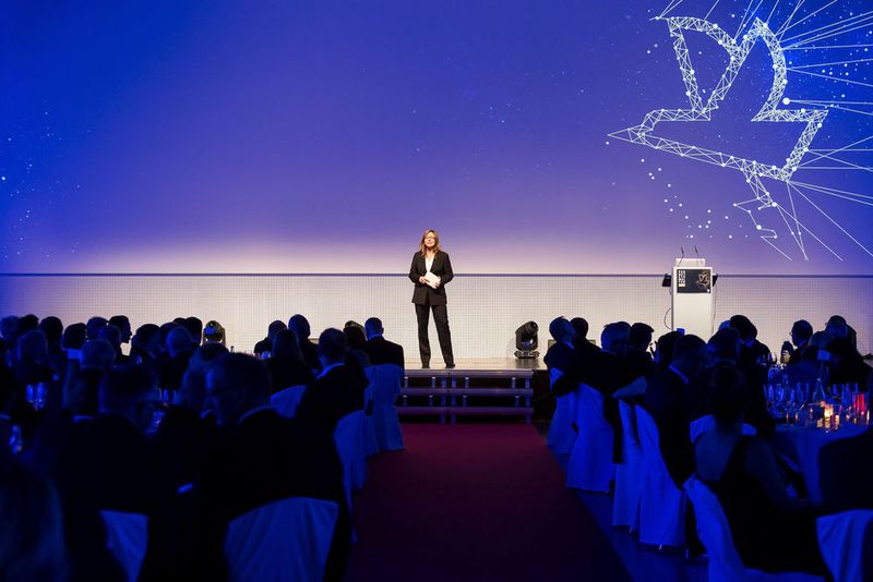 Impressionen der Gala „Vernetzte Welten“ zum 125. Geburtstag des Fachmedienhauses Vogel Business Media. (Stefan Bausewein)