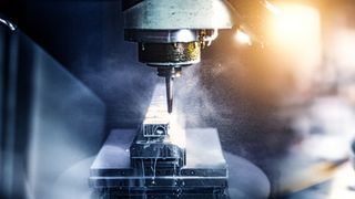 industry-collage-of-cnc-machines-stockpack-adobe-stock-scaled (Quelle: RS-Studios - Adobe Stock)