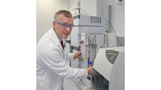 Prof. Dr. Andreas Link, Arbeitskreisleiter Pharmazeutische/Medizinische Chemie, Uni Greifswald: „Durch den Neubau verbessert sich vor allem die Arbeitssicherheit im Routinebetrieb.“ (Bild: Universität Greifswald)