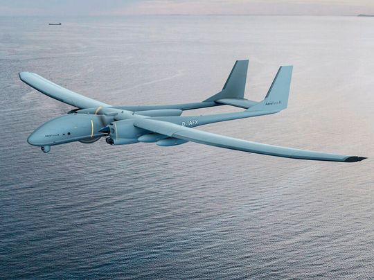 Mit diesem unbemannten Flugsystem, einer neuartigen Aufklärungsdrohne, will das niedersächsische Unternehmen Aerodata dabei helfen, Drohnenangriffe in Deutschland effektiver bekämpfen zu können ...(Bild:  Aerodata)