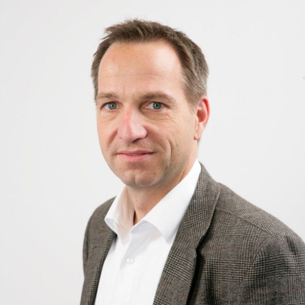 Guido Brüning, Geschäftsführer HY-LINE Computer Components: „Der Trend rund um die Visualisierung (Display + Touch) ist ungebrochen und wächst noch weiter an.“ (HY-LINE Computer)