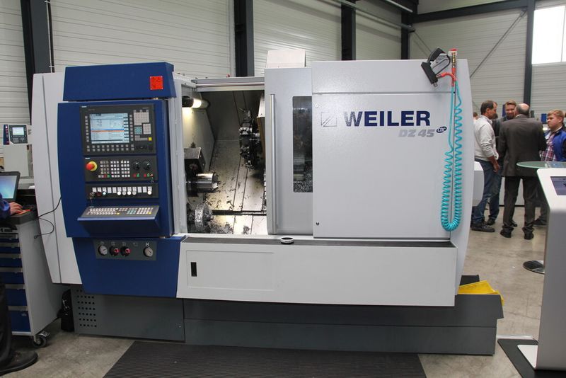 Unter dem Motto „Mehr Wert – mehr Wissen – mehr Weiler“ lud der Maschinenbauer Weiler am 24. und 25. Juni zu seinen Industrie- und Ausbildungstagen. (Bild: Sonnenberg)