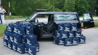 Bei einer Mini-Rallye überraschte May & Olde die Teilnehmer mit Präsenttüten des Haferflockenherstellers Kölln. (Foto: May & Olde)