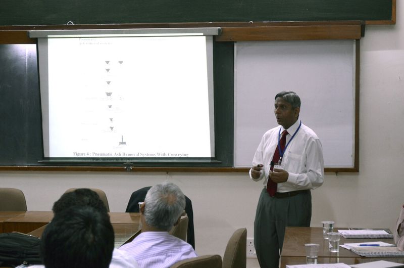 Dr. Agarwal spoke on, “Ash generation at the power plants and types of PC systems” and “Air requirement and conveying characteristics.” (Picture: Process India)