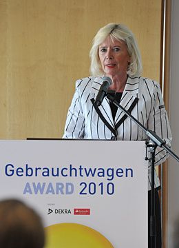 Marion Johl (Santander Consumer Bank) untermauerte, wie wichtig kreative Ideen im Gebrauchtwagengeschäft sind. (Archiv: Vogel Business Media)