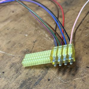 Austauschbare Kontaktträgerplatte – die Toleranzen von 20 µm werden bei Stückzahlen von 150 Teilen problemlos eingehalten. (Bild: BMF)