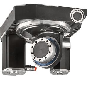 Der Fahr- und Lenkantrieb bietet einen hohen Wirkungsgrad in einem kompakten Bauraum.(Bild:  SPN)