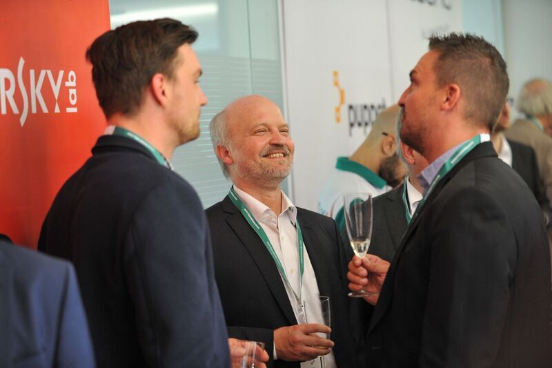 (v. l.) Christian Anding, Michael Hirschmann und Matthias Nefger (Kaspersky) (8Soft)