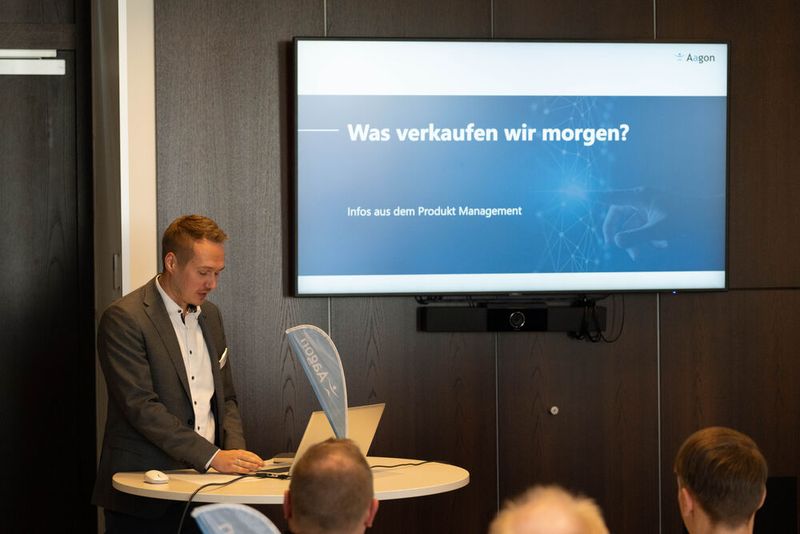 Sebastian Möller (Aagon GmbH) gibt Einblicke in die Roadmap zur Vertriebsstrategie. (Bild: Aagon GmbH)