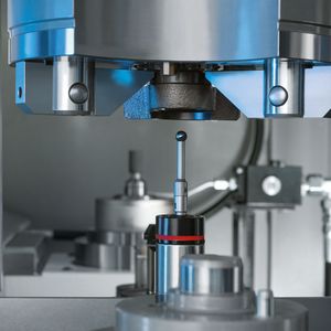 Der integrierte Messtaster kann jederzeit die Bearbeitungsqualität prüfen.