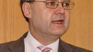 Würth-Geschäftsführer Jürgen Graf: „Nach einer Stagnation zwischen 2000 und 2003 hat sich der Umsatz wieder stark steigern lassen.“ Bild: Maienschein (Archiv: Vogel Business Media)