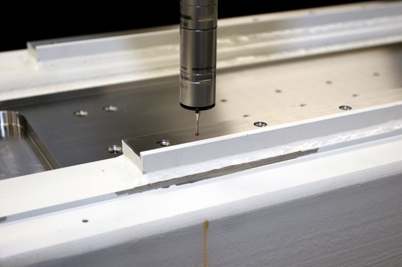 Messen des Bauteils mit einem Renishaw-Messkopf. (Bild: Anne Richter, SMM)