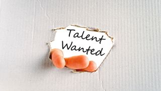 Gerade für kleine und mittelständische Unternehmen erscheint es immer schwerer, junge und besonders fähige Talente zu rekrutieren.  (Bild: Clipdealer)