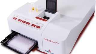 Der Spectrostar Nano kann UV-Vis-Spektren in weniger als einer Sekunde pro Well aufnehmen.  (Bild: BMG)