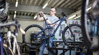 rose-bikes-produktion-mountainbike-rose-root-miller (Quelle: Rose Bikes)