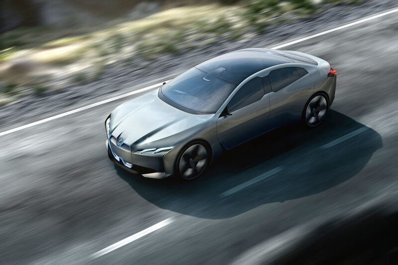 Das rein elektrische Antriebssystem des Modells soll eine Reichweite von 600 Kilometern ermöglichen. (BMW)