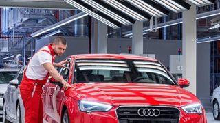 Insgesamt investierte Audi mehr als 900 Mio. Euro in Infrastruktur, Bau und Fertigungsanlagen. (Foto: Audi)