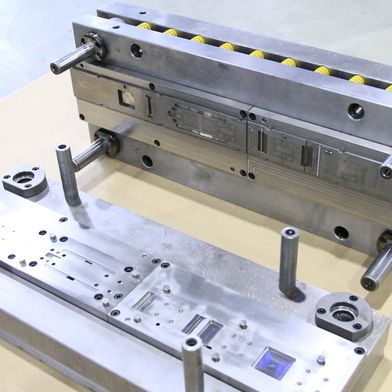 Seit knapp zwei Jahren nutzt Hirsch Normalien von Meusburger. (Bild: VCG/Finus)