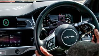 Jaguar arbeitet an einer neuartigen Fahrerüberwachung. (Jaguar)
