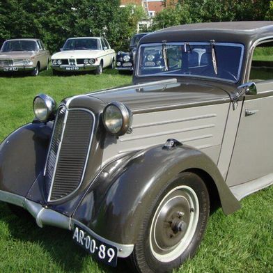 Röhr Junior, Fahrgestellnummer 10294, gebaut 1933 in Ober-Ramstadt. Der Hersteller der Limousinenkarosserie muss noch recherchiert werden. (Bild: Werner Schollenberger)