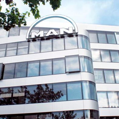 MAN geht es nicht sonderlich gut. Ende 2025 kam die Nachricht, dass bis 2035 rund 2.300 Jobs auf der Kippe stehen. Heute sickerte die Information durch, dass sich die Lage offensichtlich entspannt hat ... (Bild: MAN)