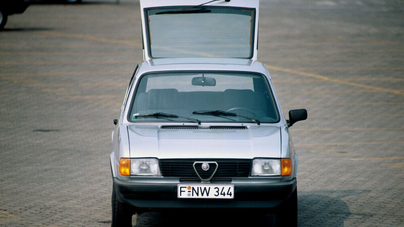 1981 ist Marktstart für die Alfasud-Limousinen mit Heckklappe. (Alfa Romeo Stellantis)