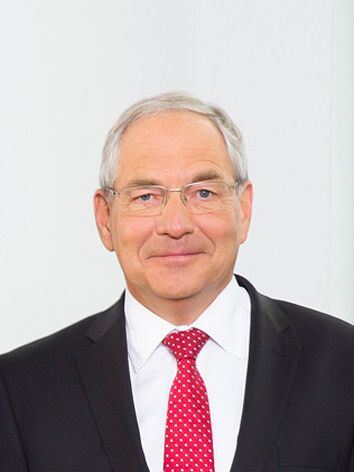 Dr. Carl Ludwig Theodor Wuppermann, Vorstand Finanzen und Sprecher des Vorstands bei Wuppermann: „Mit dem Bau unseres neuen Werkes in Ungarn gehen wir die größte Investition in unserer 140jährigen Firmengeschichte ein.“ (Bild: Wuppermann)