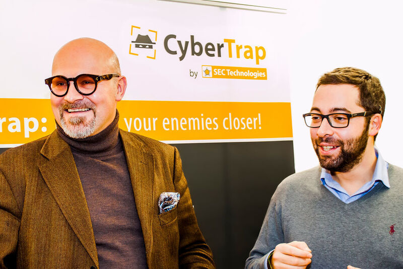 Die Firmengründer Jack Wagner und Avi Kravitz (rechts) auf einer Veranstaltung. (Cybertrap)