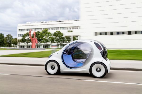 Das autonome Konzeptfahrzeug smart vision EQ fortwo: So sieht das Carsharing der Zukunft aus.  (Daimler)