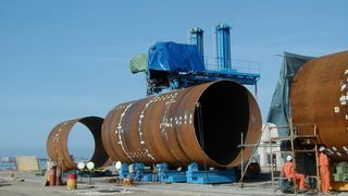 Mit speziellen CAD-Programmen erzeugen Brenn- und Plasma-Schneidanlagen die Blechzuschnitte bevor Plasma-Schweißanlagen ihnen die endgültige Form geben. (Bild: Oerlikon Schweißtechnik)