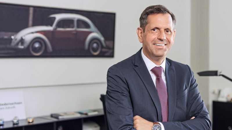 Olaf Lies: „Ich glaube: Wir sind klug beraten, wenn wir selbst Teil der Entwicklung sind und mit China zusammenarbeiten.“(Bild:  Niedersächsische Staatskanzlei/Ole Spata)