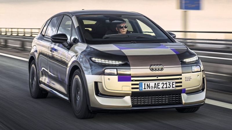 Mit Effizienz-Paket soll die Version mit 140 kW/190 PS und 61 kWh großer Batterie sich mit lediglich 12,8 kWh pro 100 Kilometer bescheiden. (Bild: Audi AG)