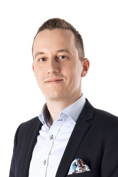 Zum CEO ernannt: Der Verwaltungsrat des finnischen Fabrikautomatisierers Fastems hat Mikko Nyman zum neuen CEO ernannt. Nyman ist seit Anfang 2017 als Business Unit Vice President und seit Herbst 2018 als stellvertretender CEO bei Fastems tätig. Er trat bereits 2014 ins Unternehmen ein.  (Fastems Oy Ab)