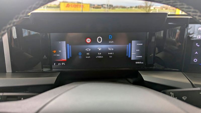 Sparsam sind sie beide. Der Frontera lässt sich im Alltag leicht unter sechs Litern fahren.  (Bild: Rosenow – VCG)