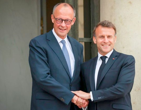 Bundeskanzler Friedrich Merz und der französische Staatspräsident Emmanuel Macron werden, wie es aus Regierungskreisen heißt, im Falle der angedrohten 1.-August-Zölle seitens der USA über Gegenmaßnahmen nachdenken.(Bild:  dpa)