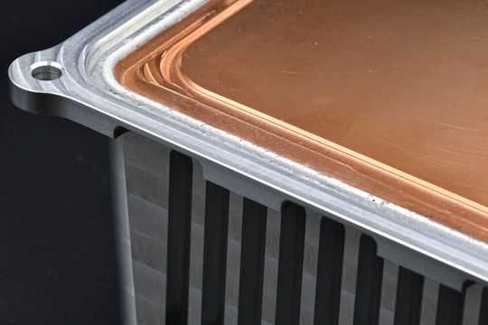 FSW ermöglicht Schweißverbindungen zwischen verschiedenen Metallen. (Bild:  Hufschmied Zerspanungssysteme)