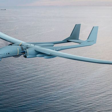 Mit diesem unbemannten Flugsystem, einer neuartigen Aufklärungsdrohne, will das niedersächsische Unternehmen Aerodata dabei helfen, Drohnenangriffe in Deutschland effektiver bekämpfen zu können ... (Bild: Aerodata)