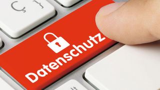 Die NIS-Direktive des Europäischen Parlaments zwingt auch die Öffentliche Verwaltung zum Handeln (© momius – Fotolia.com)