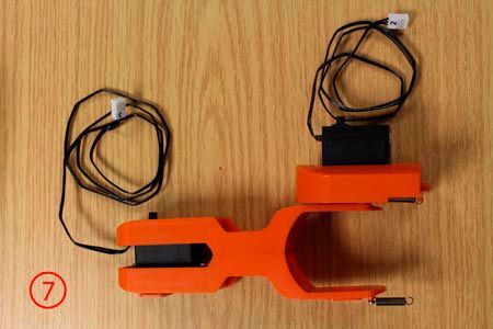 Braccio Tinkerkit: Aufbau des Tischroboters in 18 Schritten (Bild: Braccio)