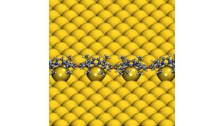 Seitenansicht einer mit der quantenmechanischen Dichtefunktionaltheorie optimierten Struktur einer Ballbot-Molekülkette. (Bild: WWU – AG Doltsinis)