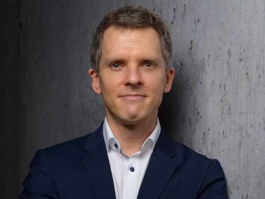 Martin Weickgenannt, Geschäftsführer von DiIT und Vice President Center of Competence Smart Factory Solutions von Komax.(Bild:  Komax)