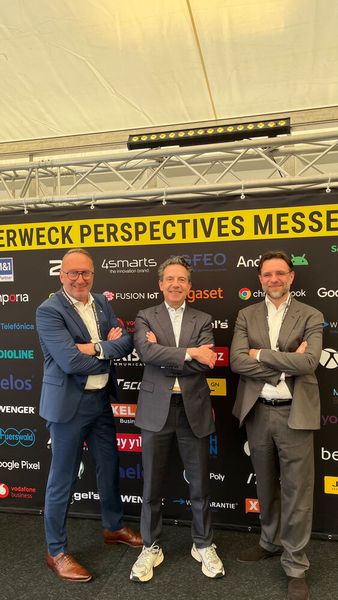 Das Vorstands-Trio der Herweck AG freut sich auf einen erfolgreichen Messetag: (v. l.) Hans-Jürgen Witfeld, Jörg Herweck und Jakob Saga (Bild: Vogel IT-Medien GmbH)
