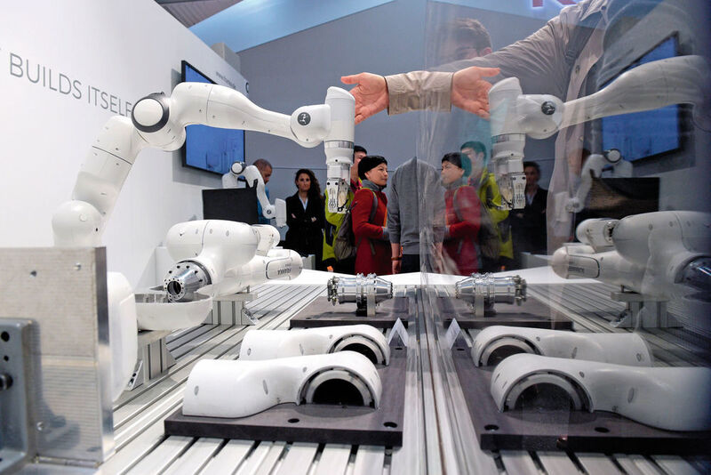 Thema auf der Hannover Messe: die immer stärker werdende Rolle von Robotern in der Industrie. (Deutsche Messe)