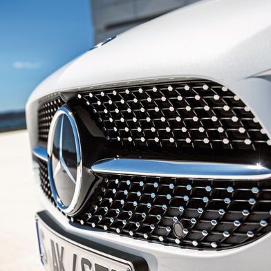 Die Mercedes-Führung sucht neue Verkaufschancen – und entdeckt eine Einsteigerbaureihe. Auf die A-Klasse glaubte man allerdings bis eben noch, verzichten zu können. (Bild: Hersteller)