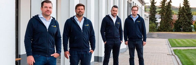 Die scoutbee-Führungscrew): Gregor Stühler, Prof. Dr. Christian Heinrich, Fabian Heinrich und Lee Galbraith.(Bild:  Louisa Marie Summer)