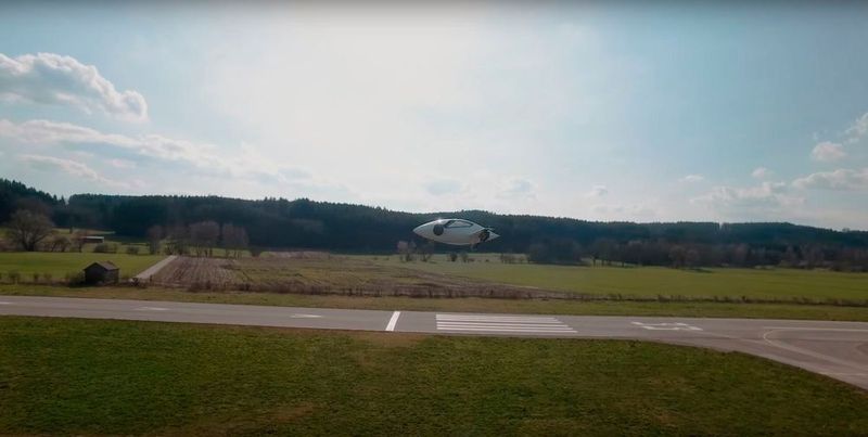 Der erste Testflug läuft erfolgreich. (Lilium)