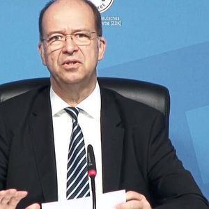 Hauptgeschäftsführer Axel Koblitz informierte über den aktuellen Sachstand bei den Garantiezusagen.(Bild:  Pfaff/»kfz-betrieb«)